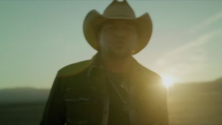 Station based on Jason Aldean - Trouble With A Heartbreak