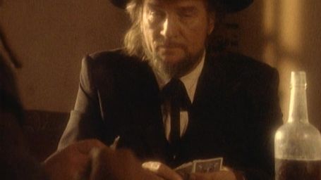 Station based on Waylon Jennings & Willie Nelson - If I Can Find a Clean Shirt