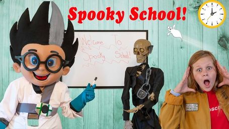 Pj Masks Romeo Home School For Monsters Stopped By The Assistant