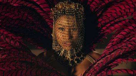 Station based on BLEU & Nicki Minaj - Love In The Way