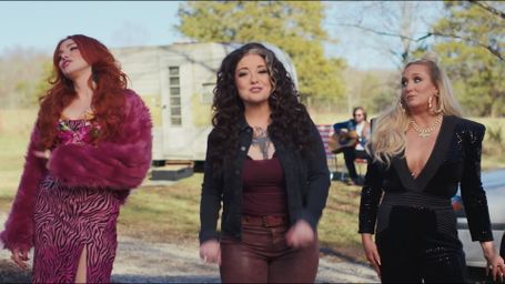 Station based on Ashley McBryde, Caylee Hammack & Pillbox Patti - Brenda Put Your Bra On