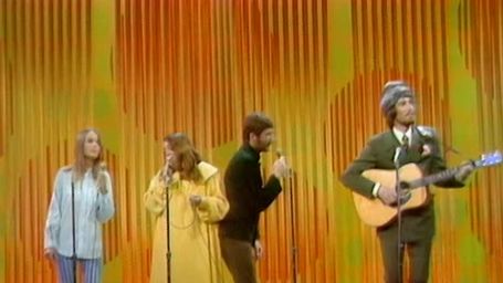 Station based on The Mamas & The Papas - Creeque Alley (Live On The Ed Sullivan Show, June 11, 1967)