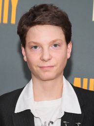 Everett Blunck