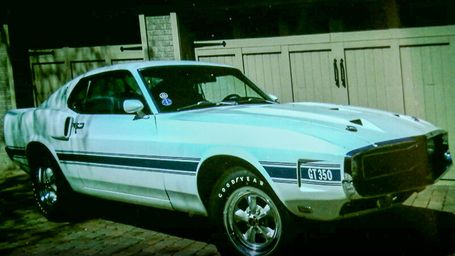 S04 E03 - Head to Head GT-350s - Legendary Motorcar