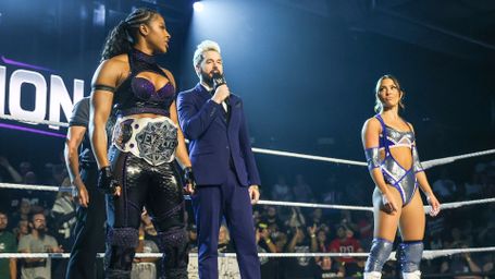 WWE EVOLVE