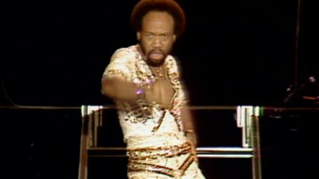 Station based on Earth, Wind & Fire - Boogie Wonderland