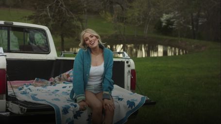 Country Chill - XITE (Music Videos)