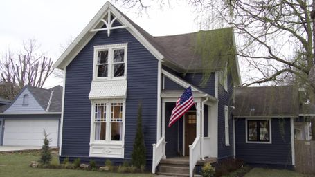 A Drab Victorian Gets a Fab Facelift