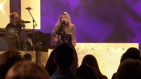 Station based on Fleetwood Mac - Gold Dust Woman (Live In Chicago)