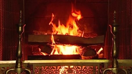 Station based on Whitney Houston & The Georgia Mass Choir - Joy to the World [Yule Log]