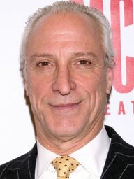 Robert LuPone