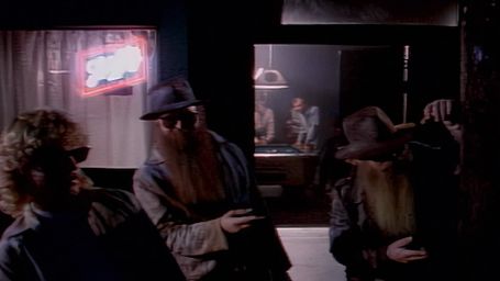Station based on ZZ Top - Sharp Dressed Man