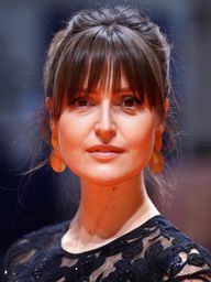 Clare Dunne