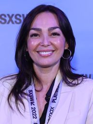 Elaine Del Valle