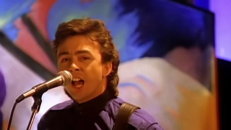 Station based on The Outfield - Your Love