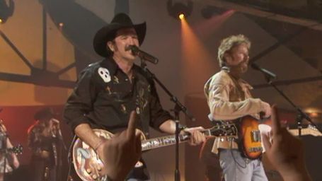 Station based on Brooks & Dunn - She Likes to Get out of Town (Live at Cain's Ballroom)