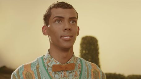 Station based on Stromae - Papaoutai