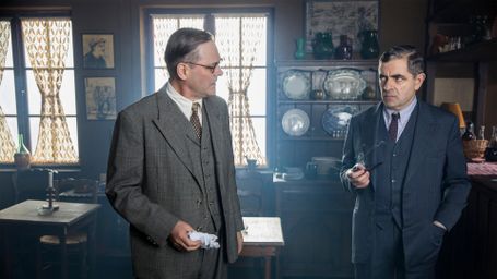 Maigret Sets a Trap
