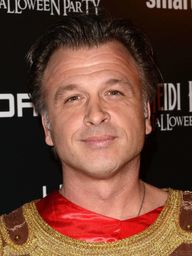 Stephen Fanuka