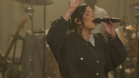 Station based on Lizzie Morgan ft. Phylisha Mitchell - Holy Spirit