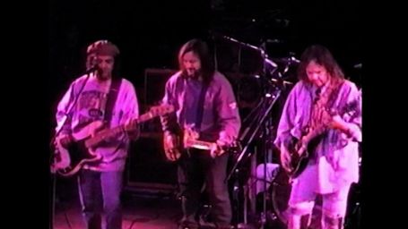 Station based on Neil Young & Crazy Horse - Country Home (Live at the Catalyst, Santa Cruz, CA, 1990)