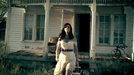 Station based on Little Big Town - Little White Church