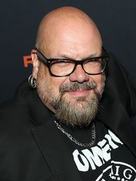 Steven Barton