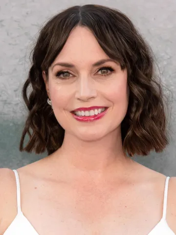 Preacher Cast: Photo of Julie Ann Emery