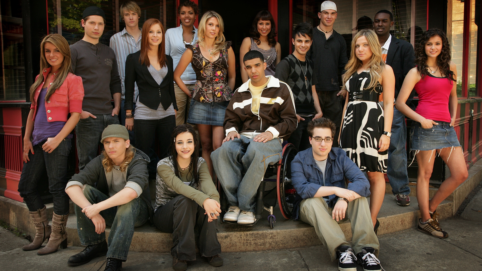 Watch Degrassi: The Next Generation - S7:E126 We Got The Beat (2007) Online...