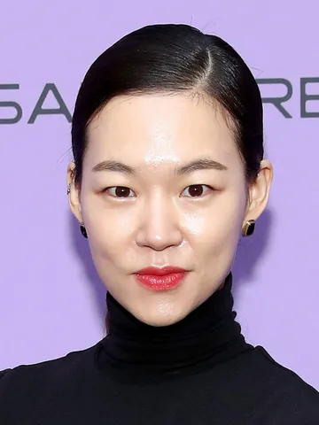 Hello, My Twenties! Cast: Photo of Han Ye-ri