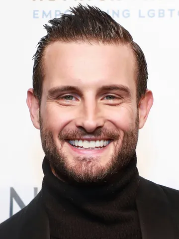 The Walking Dead: World Beyond Cast: Photo of Nico Tortorella