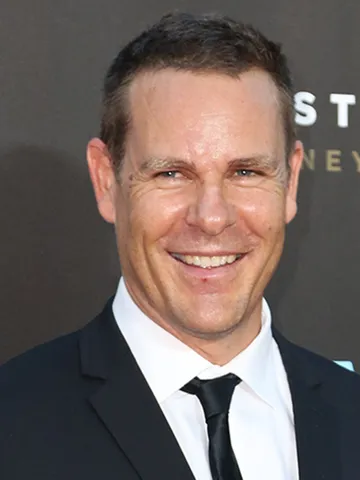 McLeod's Daughters Cast: Photo of Aaron Jeffery