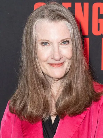 The Huntress Cast: Photo of Annette O'Toole