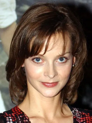 An Angel for May Cast: Photo of Julie Cox