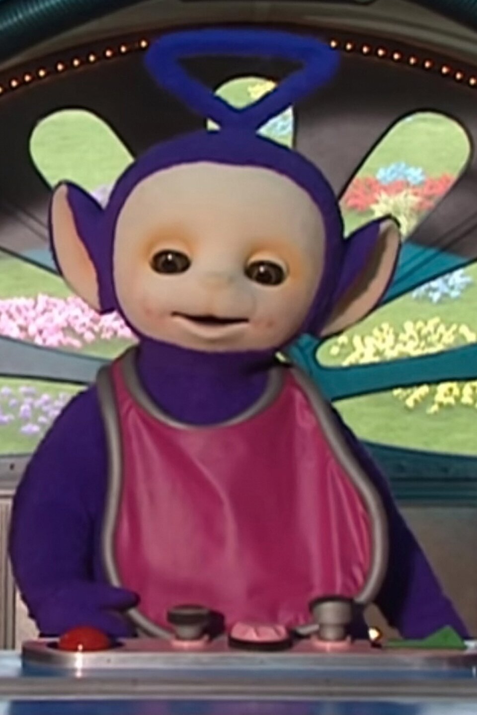 Watch Teletubbies - S2:E58 Colours (Pink) (1998) Online for Free | The ... Po Teletubbies Wallpaper