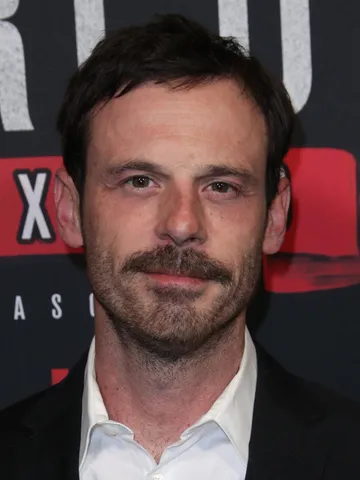 Halt and Catch Fire Cast: Photo of Scoot McNairy