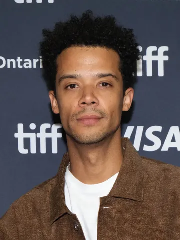 Interview With the Vampire: Cast Diaries Cast: Photo of Jacob Anderson